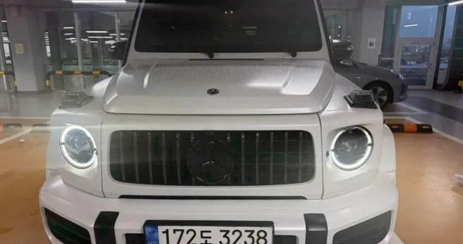Mercedes-Benz G-Class 