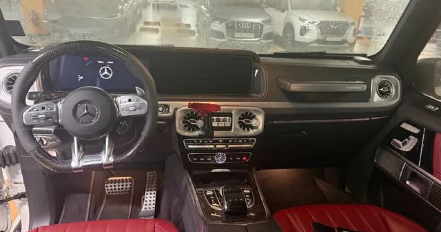 Mercedes-Benz G-Class 