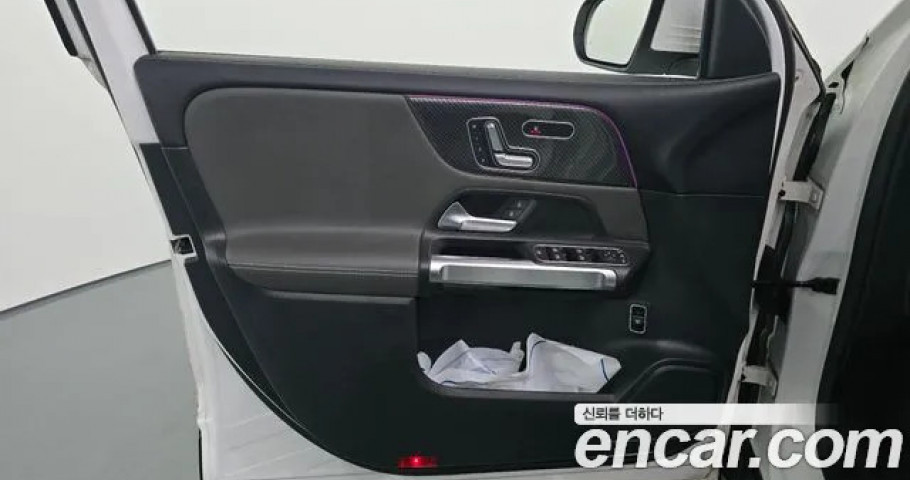 Mercedes-Benz Glb-Class 