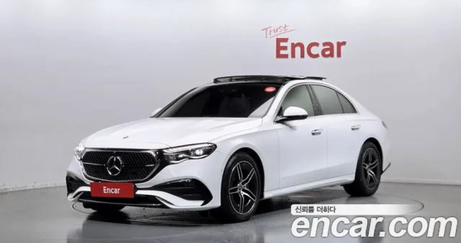 Mercedes-Benz E-Class 