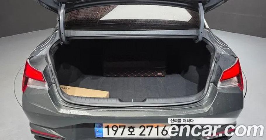 Hyundai Avante (Elantra) 