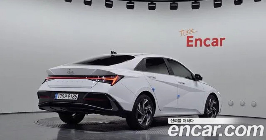 Hyundai Avante (Elantra) 