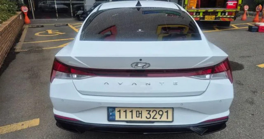 Hyundai Avante (Elantra) 