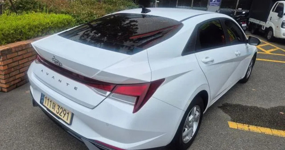 Hyundai Avante (Elantra) 
