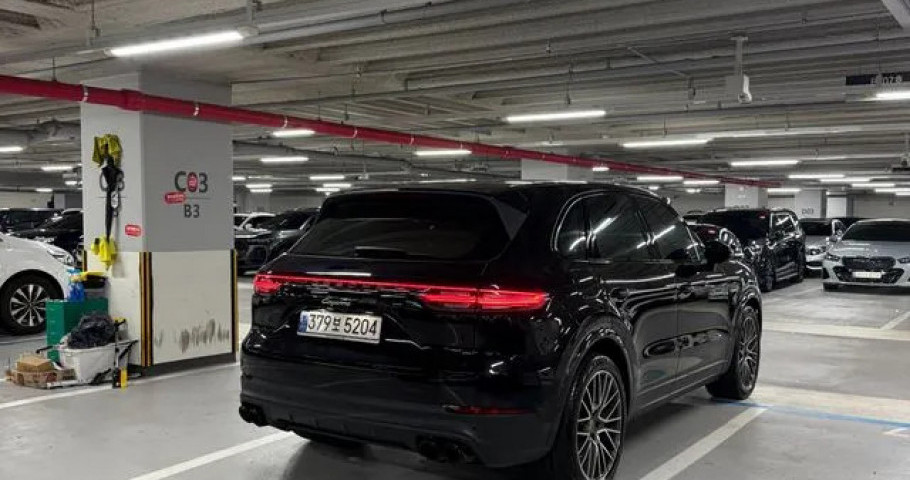 Porsche Cayenne 