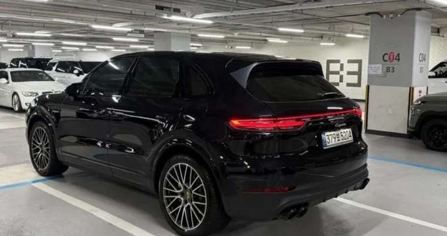 Porsche Cayenne 