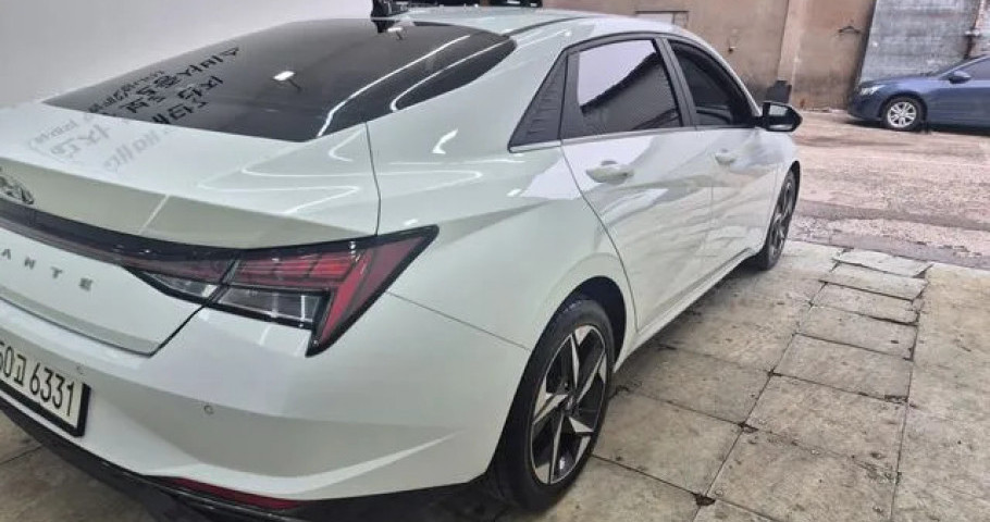 Hyundai Avante (Elantra) 