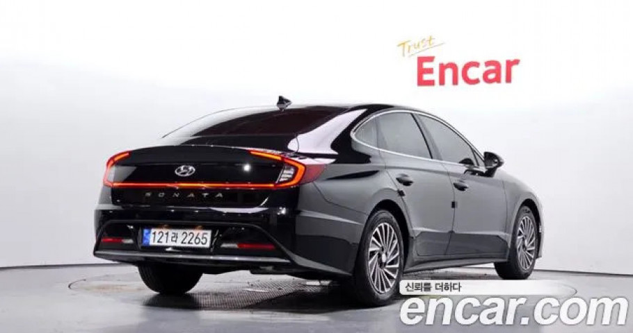 Hyundai Sonata 