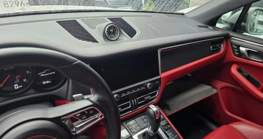 Porsche Macan 