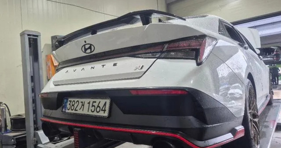 Hyundai Avante (Elantra) 