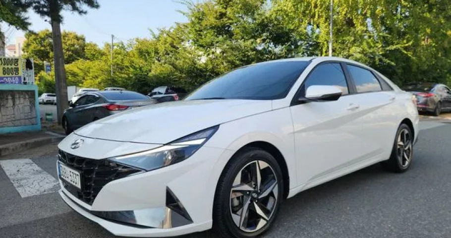 Hyundai Avante (Elantra) 