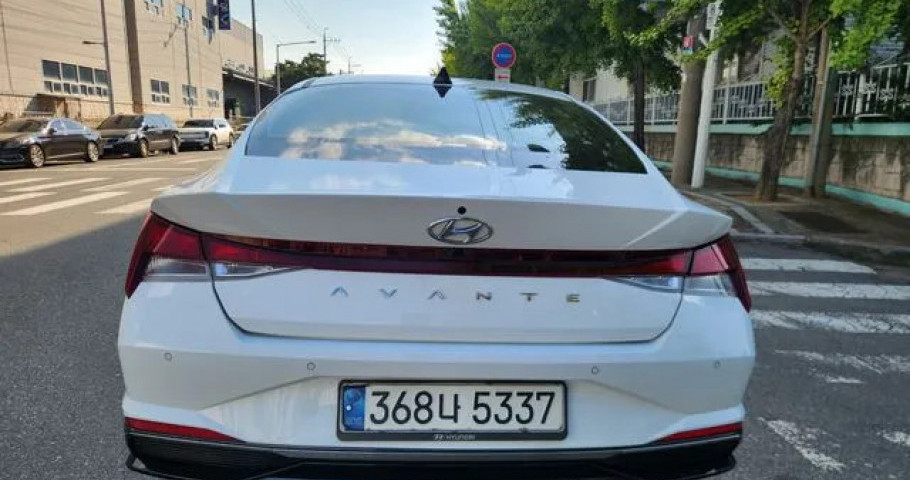 Hyundai Avante (Elantra) 