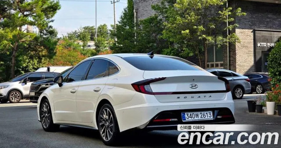 Hyundai Sonata 