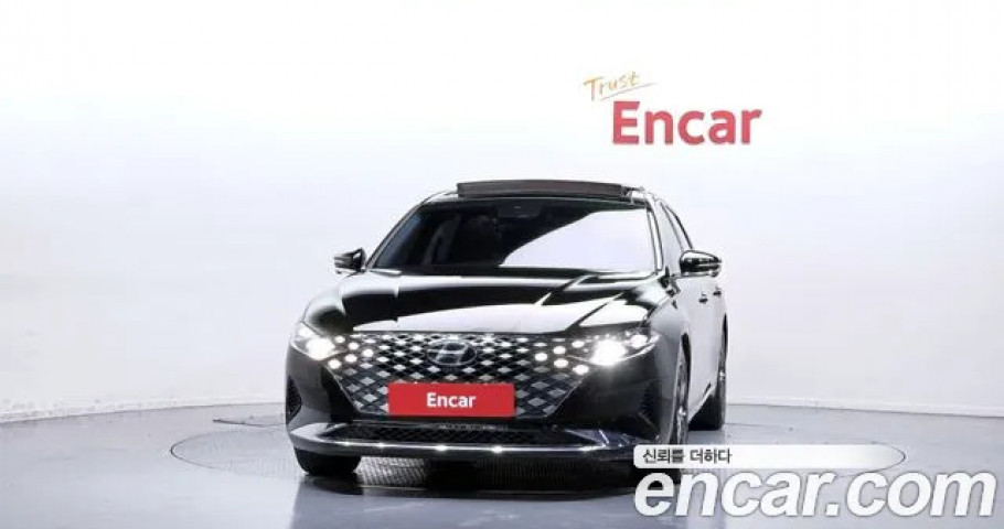 Hyundai Grandeur 