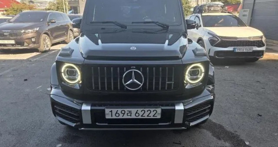 Mercedes-Benz G-Class 