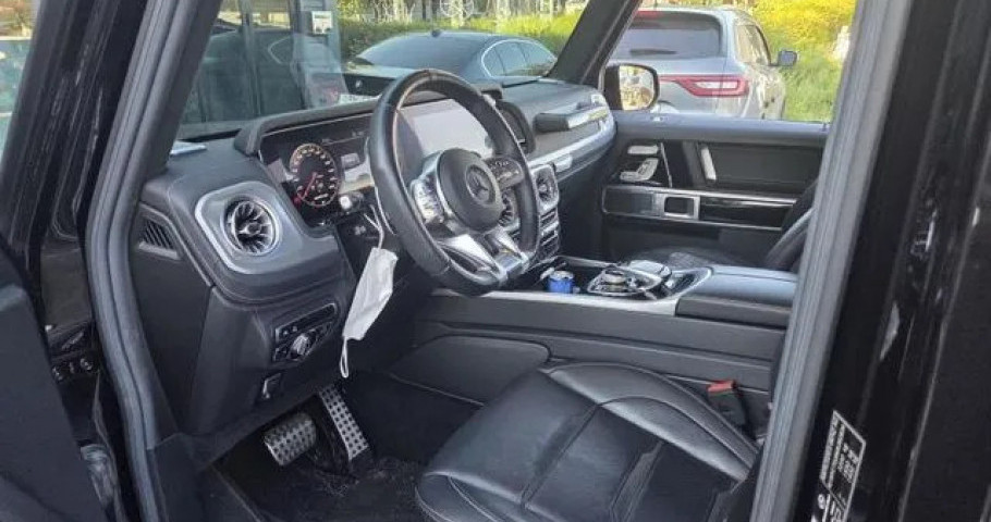 Mercedes-Benz G-Class 