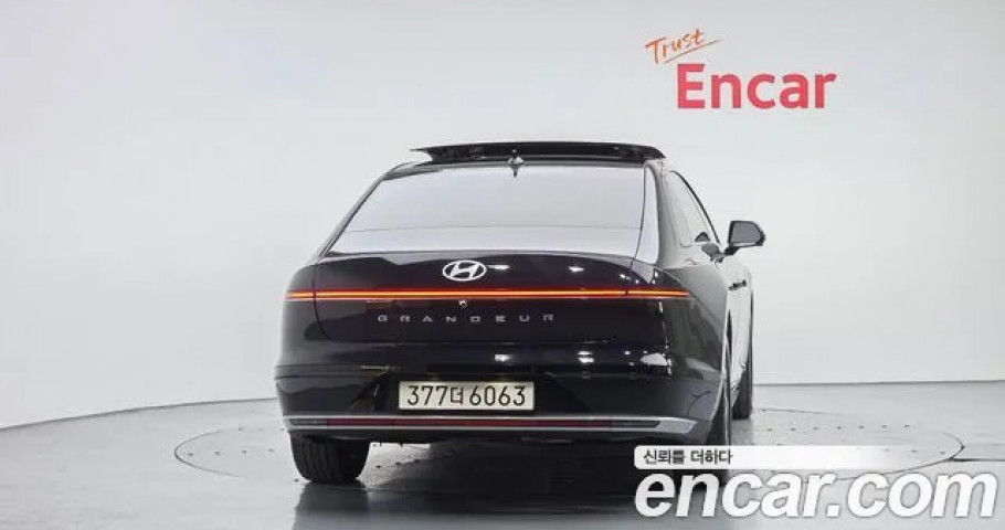 Hyundai Grandeur 