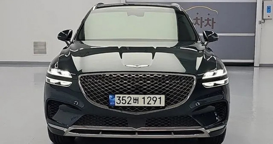 Genesis Gv70 