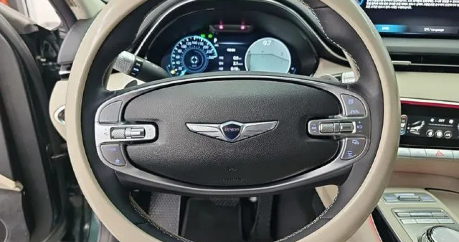 Genesis Gv70 