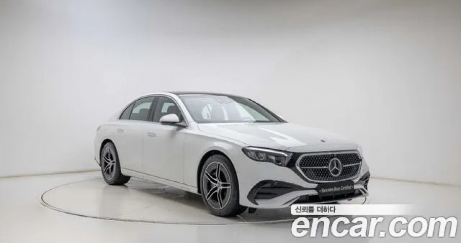 Mercedes-Benz E-Class 