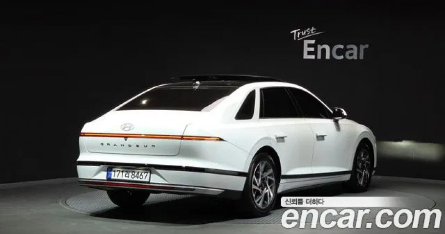 Hyundai Grandeur 