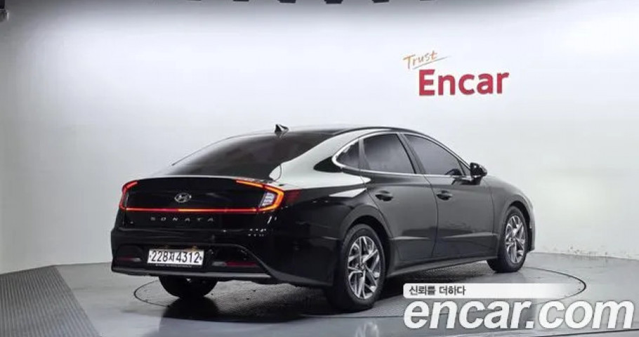 Hyundai Sonata 