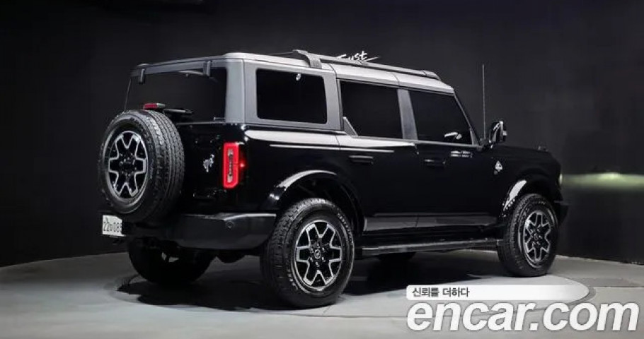 Ford Bronco 