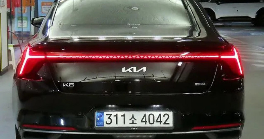 Kia K8 