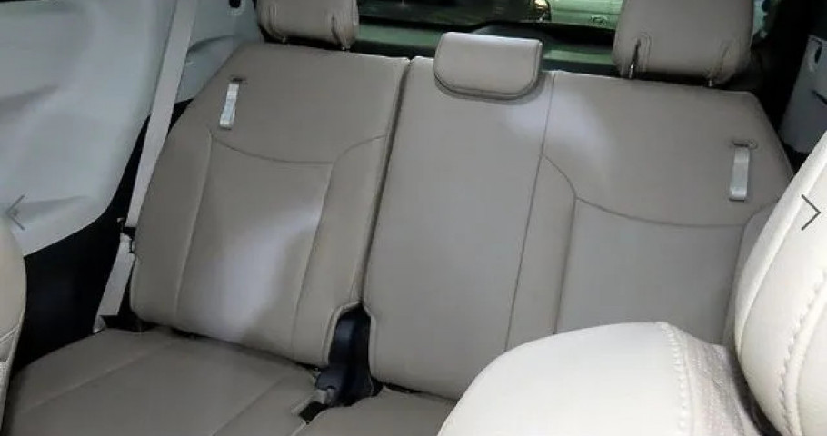 Toyota Sienna 