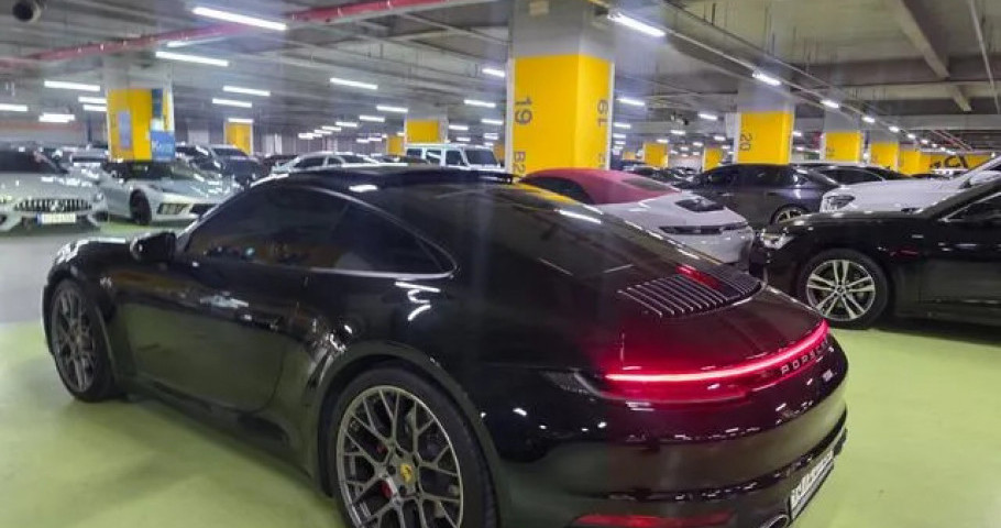 Porsche 911 