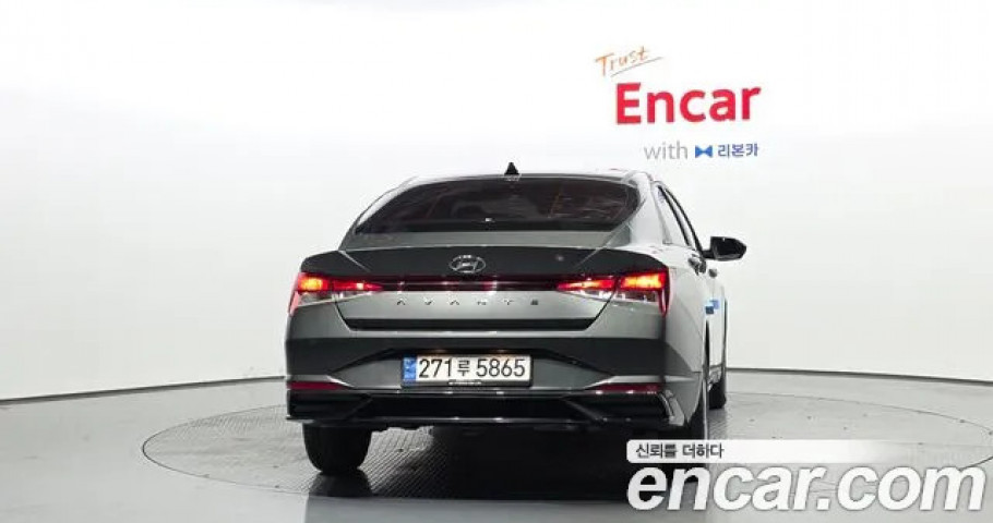 Hyundai Avante (Elantra) 