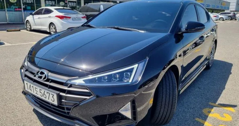 Hyundai Avante (Elantra) 