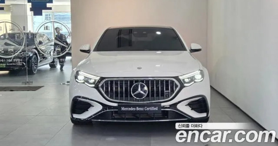 Mercedes-Benz E-Class 