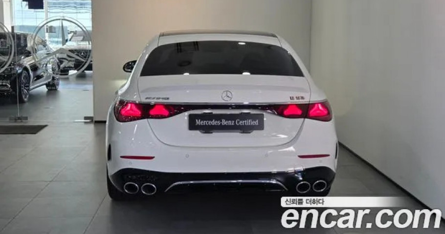 Mercedes-Benz E-Class 