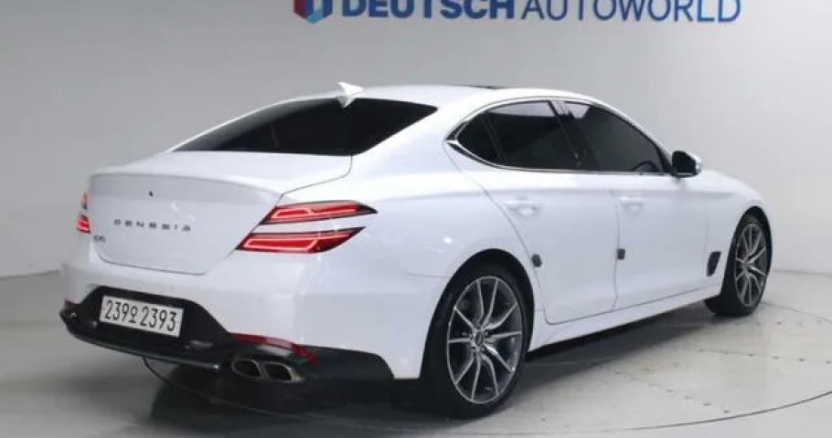 Genesis G70 