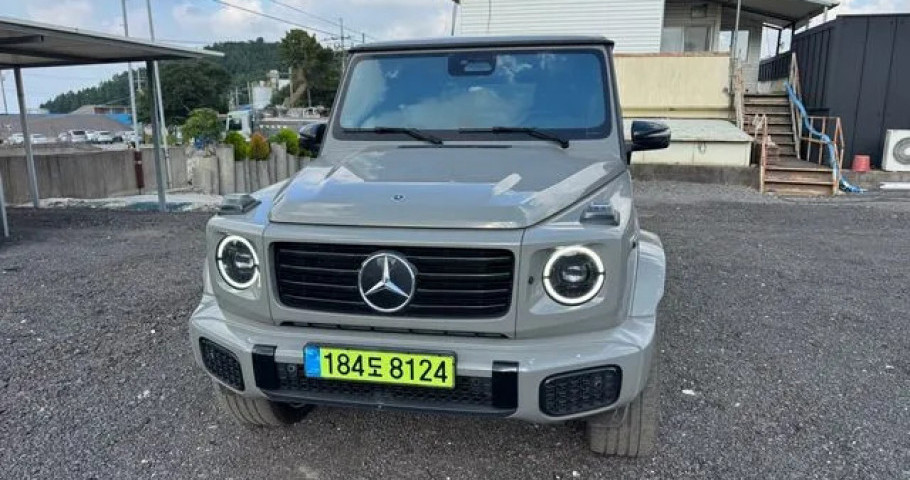 Mercedes-Benz G-Class 