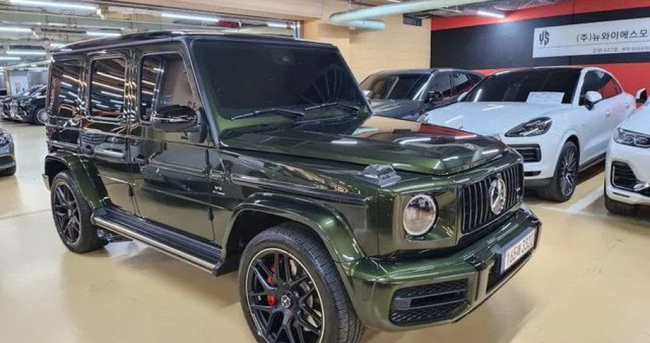 Mercedes-Benz G-Class 