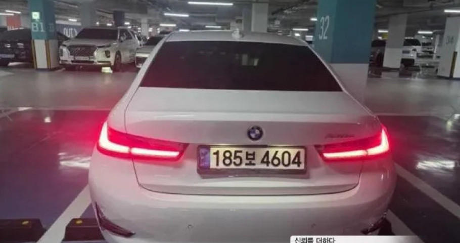 Bmw 3-Series 