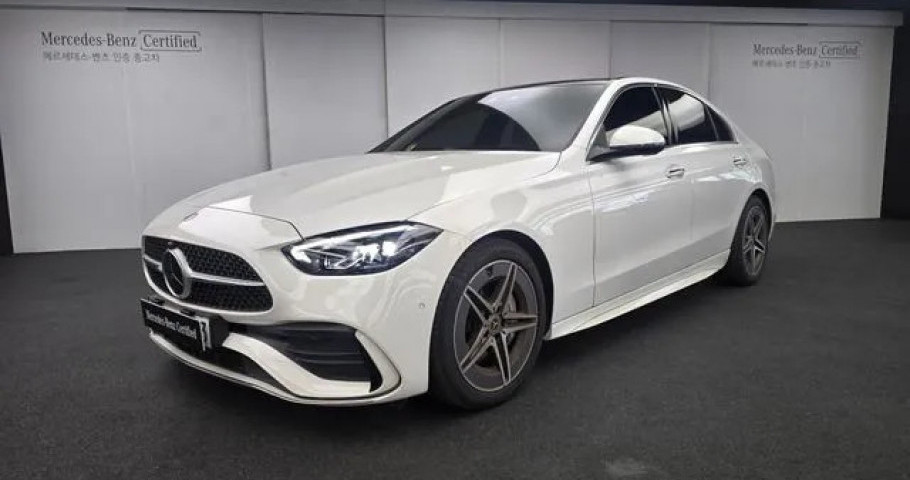Mercedes-Benz C-Class 