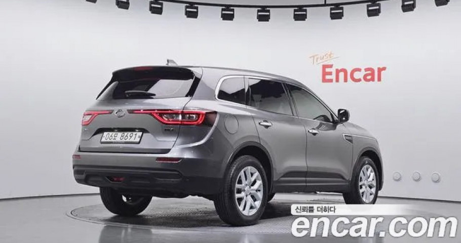 Renault Qm6 