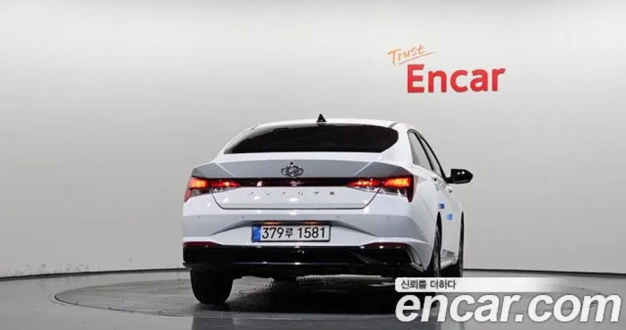 Hyundai Avante (Elantra) 