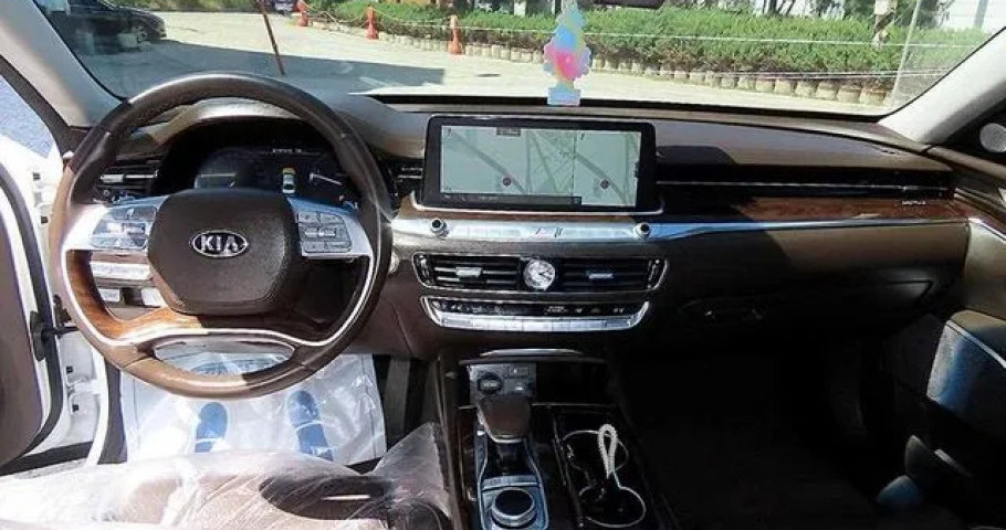 Kia K9 