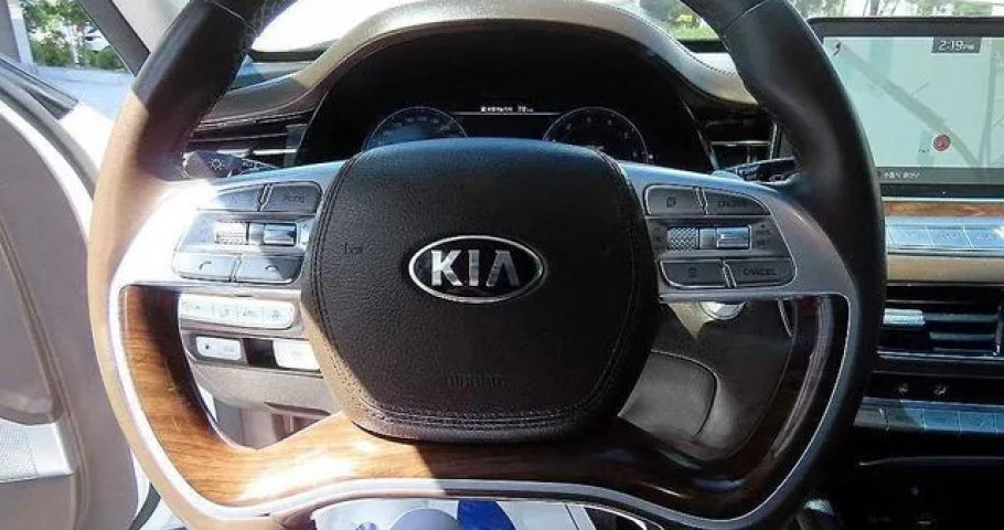 Kia K9 