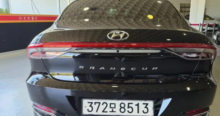 Hyundai Grandeur 