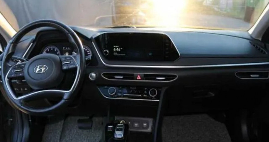 Hyundai Sonata 