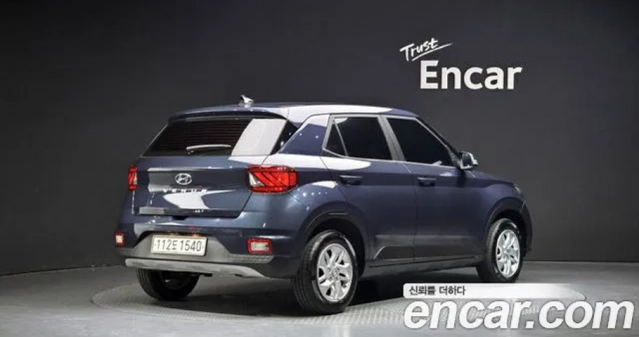 Hyundai Venue 