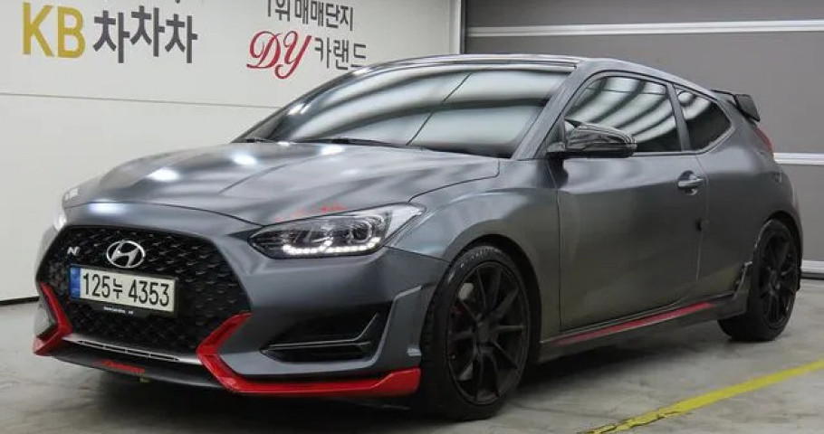 Hyundai Veloster 