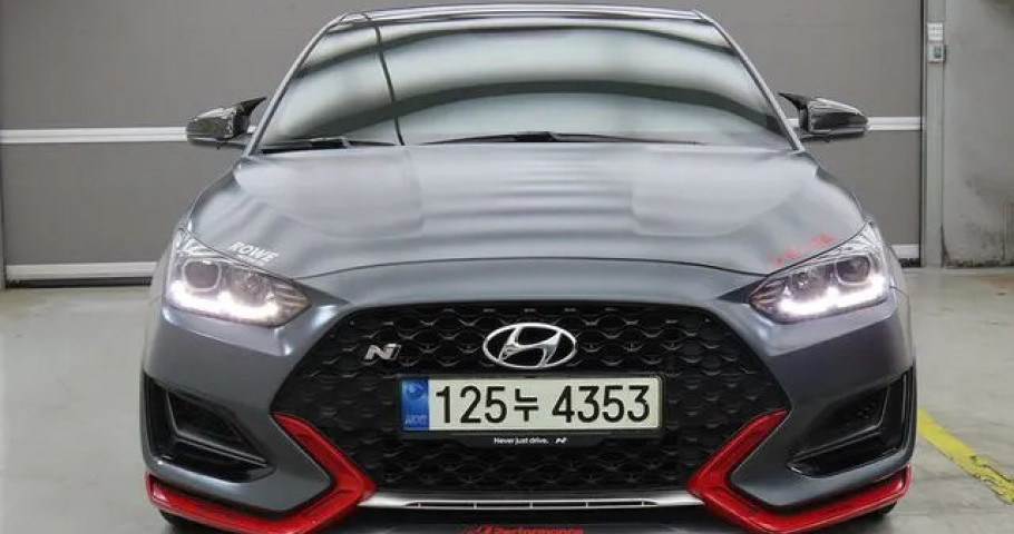 Hyundai Veloster 