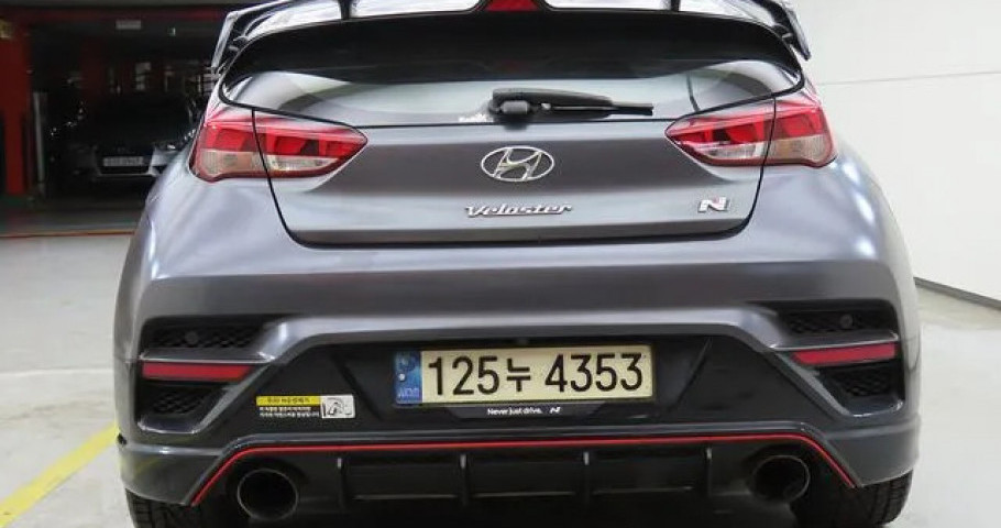 Hyundai Veloster 