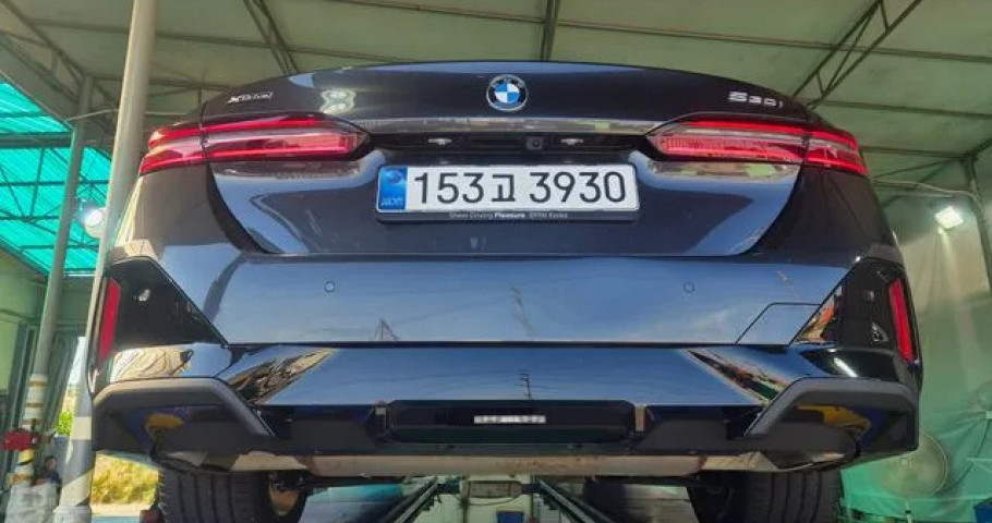 Bmw 5-Series 